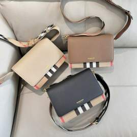 Picture of Burberry Handbags _SKUfw214208008fw